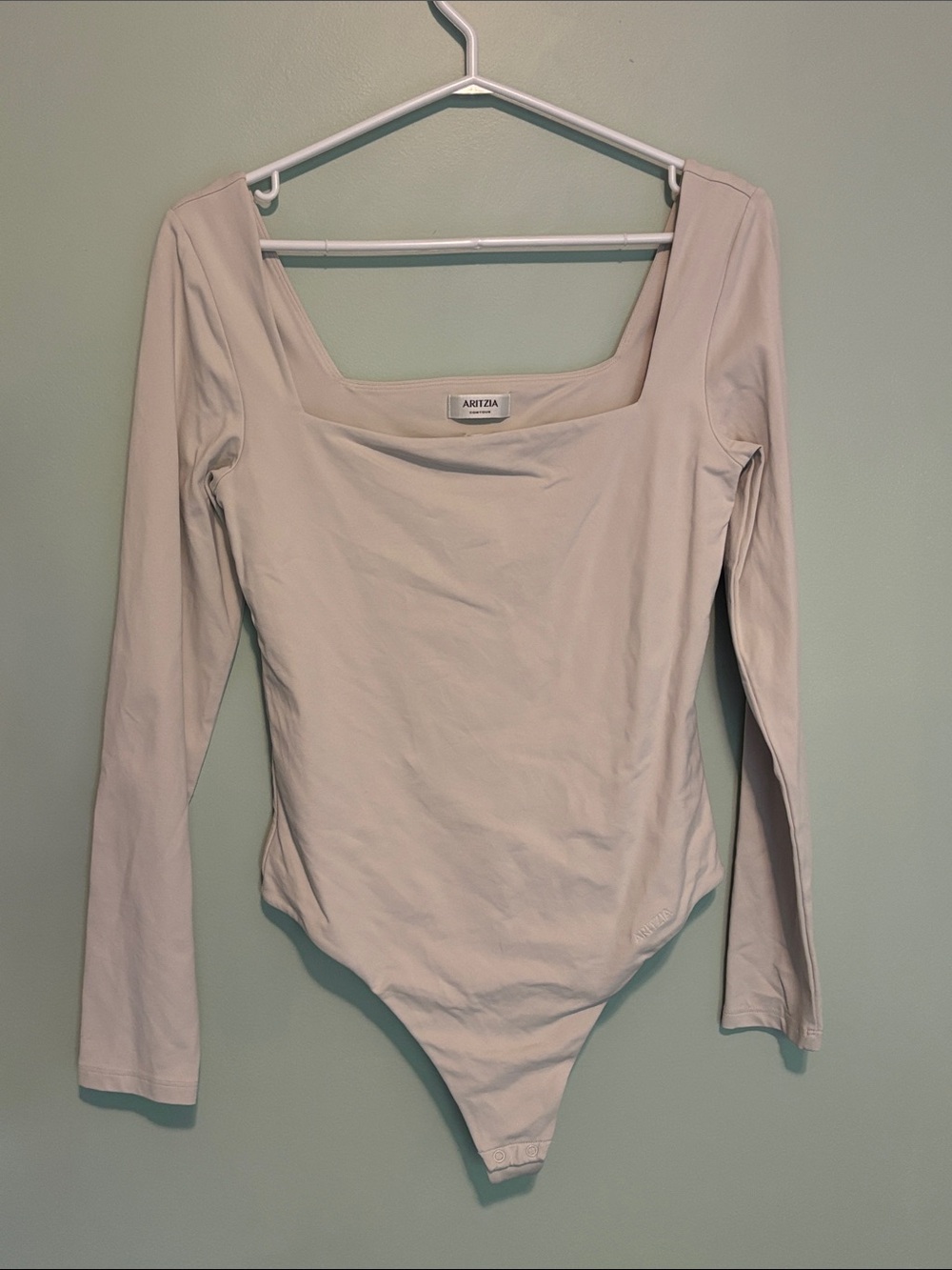 Aritzia Contour Grey Beige Squareneck Longsleeve Bodysuit (Size L)